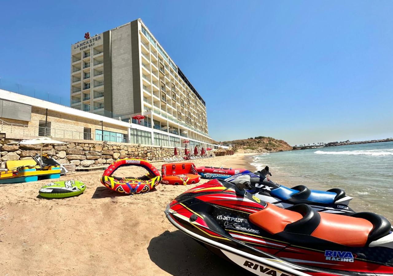 Lancaster Eden Bay Hotel Beirut Bagian luar foto